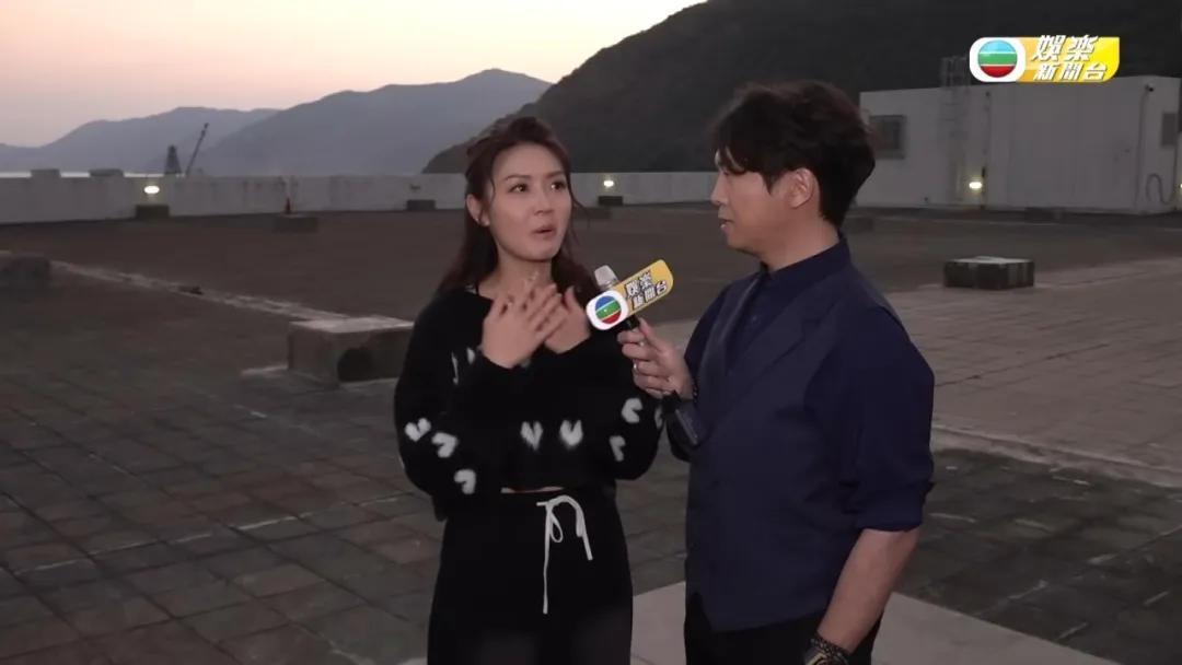 TVB女星强忍泪水回应与拍拖8年男友分手:双方因了解而分开(图2) TVB女星强忍泪水回应与拍拖8年男友分手:双方因了解而分开(图2)