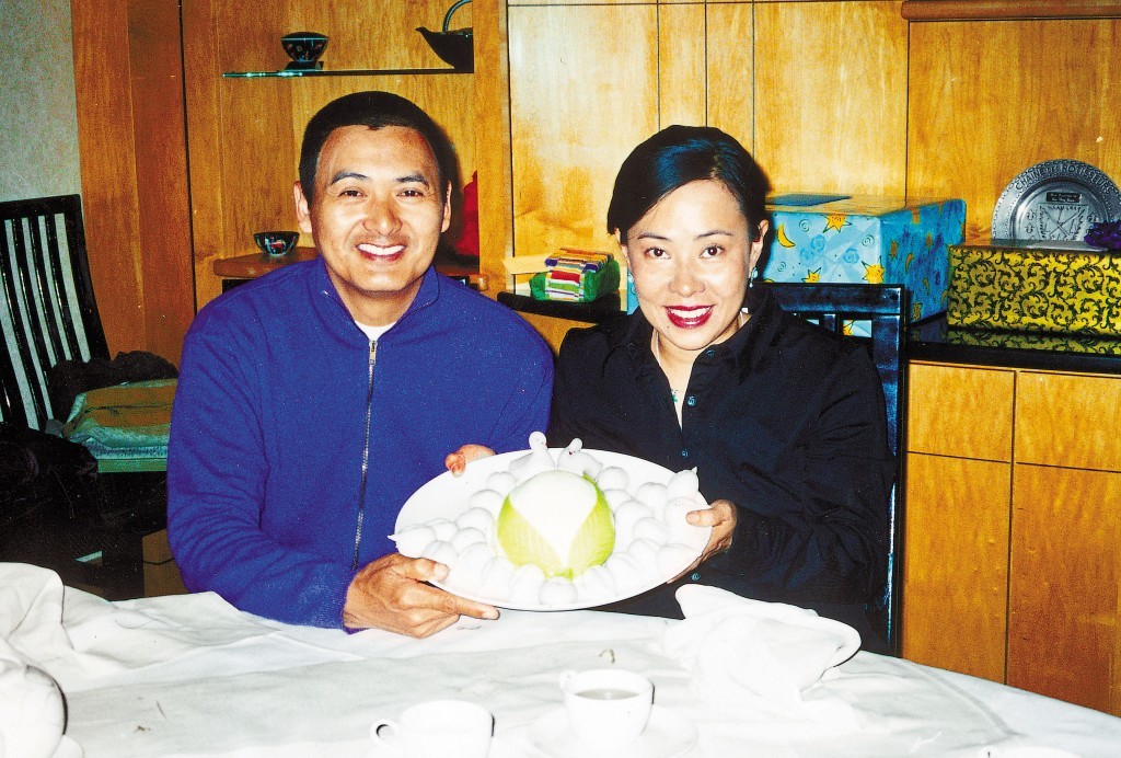 香港影坛巨星因妻子早年意外流产,夫妻二人决定不再生育(图11) 香港影坛巨星因妻子早年意外流产,夫妻二人决定不再生育(图11)