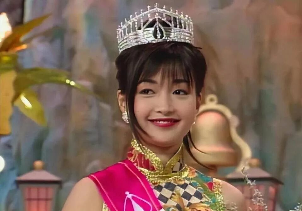 最美郭襄:2次拒绝黎明,被疾病折磨20年,现55岁近照憔悴不敢认(图3) 最美郭襄:2次拒绝黎明,被疾病折磨20年,现55岁近照憔悴不敢认(图3)