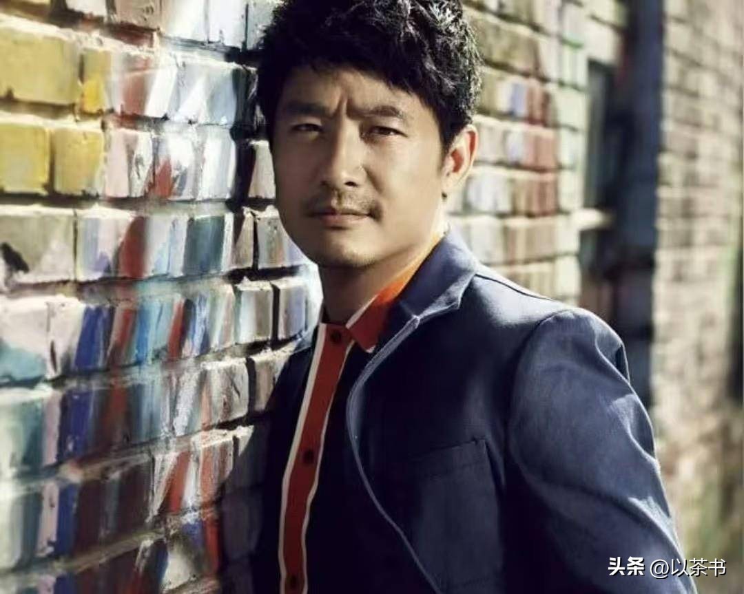 他们是娱乐圈公知的亲兄弟,都是实力派演员,生活状态却截然不同(图10) 他们是娱乐圈公知的亲兄弟,都是实力派演员,生活状态却截然不同(图10)