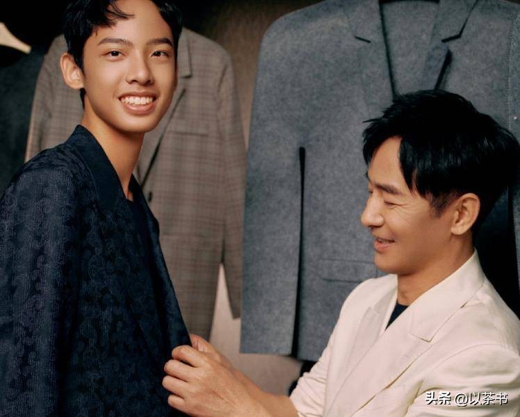 他们是娱乐圈公知的亲兄弟,都是实力派演员,生活状态却截然不同(图13) 他们是娱乐圈公知的亲兄弟,都是实力派演员,生活状态却截然不同(图13)