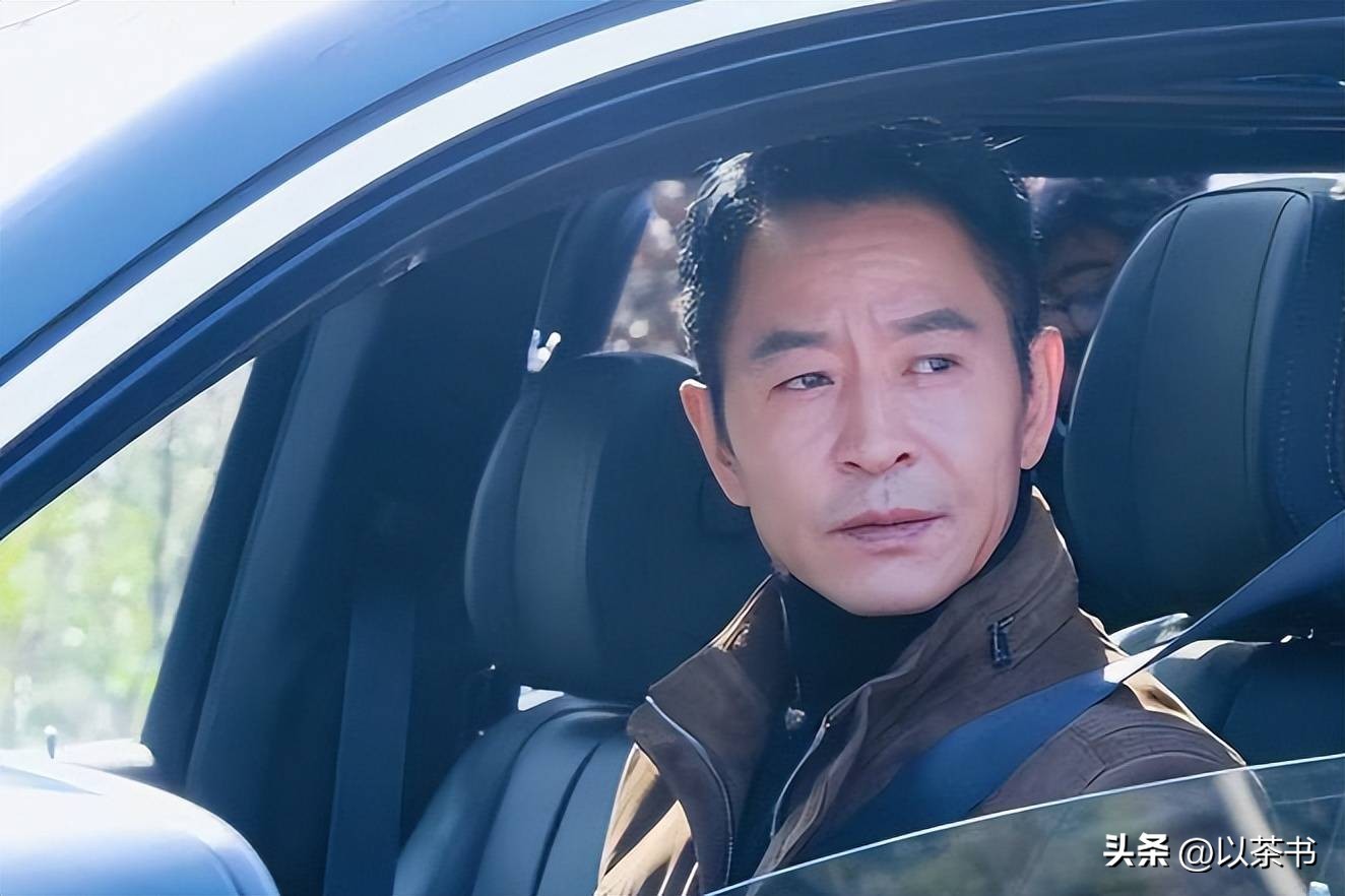 他们是娱乐圈公知的亲兄弟,都是实力派演员,生活状态却截然不同(图14) 他们是娱乐圈公知的亲兄弟,都是实力派演员,生活状态却截然不同(图14)