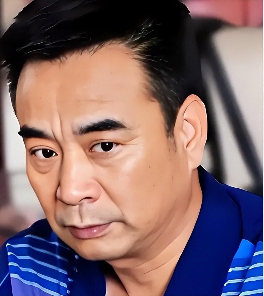 一婚娶湖南美女主持,二婚娶小11岁深圳富婆,67岁一年仍演5部戏(图14) 一婚娶湖南美女主持,二婚娶小11岁深圳富婆,67岁一年仍演5部戏(图14)