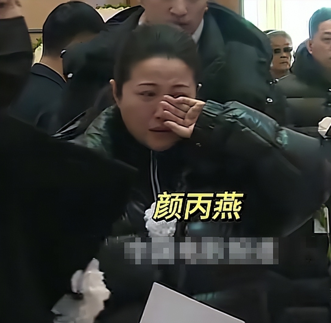 李乃文也没想到,2025年刚刚结束,老搭档颜丙燕因一举动口碑逆转(图21) 李乃文也没想到,2025年刚刚结束,老搭档颜丙燕因一举动口碑逆转(图21)