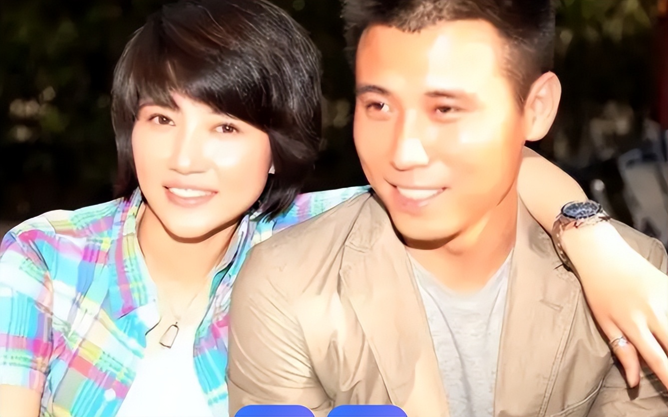 李乃文也没想到,2025年刚刚结束,老搭档颜丙燕因一举动口碑逆转(图24) 李乃文也没想到,2025年刚刚结束,老搭档颜丙燕因一举动口碑逆转(图24)