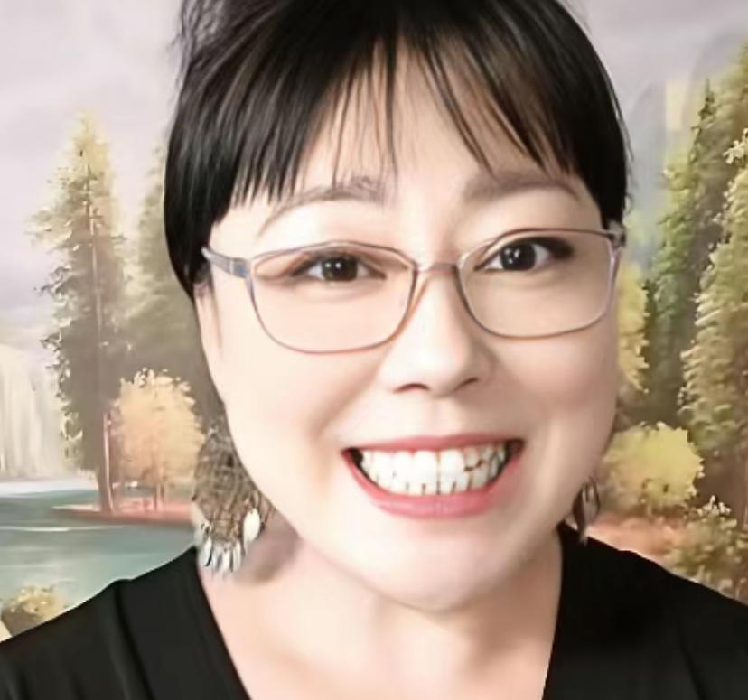 三婚三离,患上癌症,54岁女演员李菁菁晒出近照瘦到认不出!(图17) 三婚三离,患上癌症,54岁女演员李菁菁晒出近照瘦到认不出!(图17)