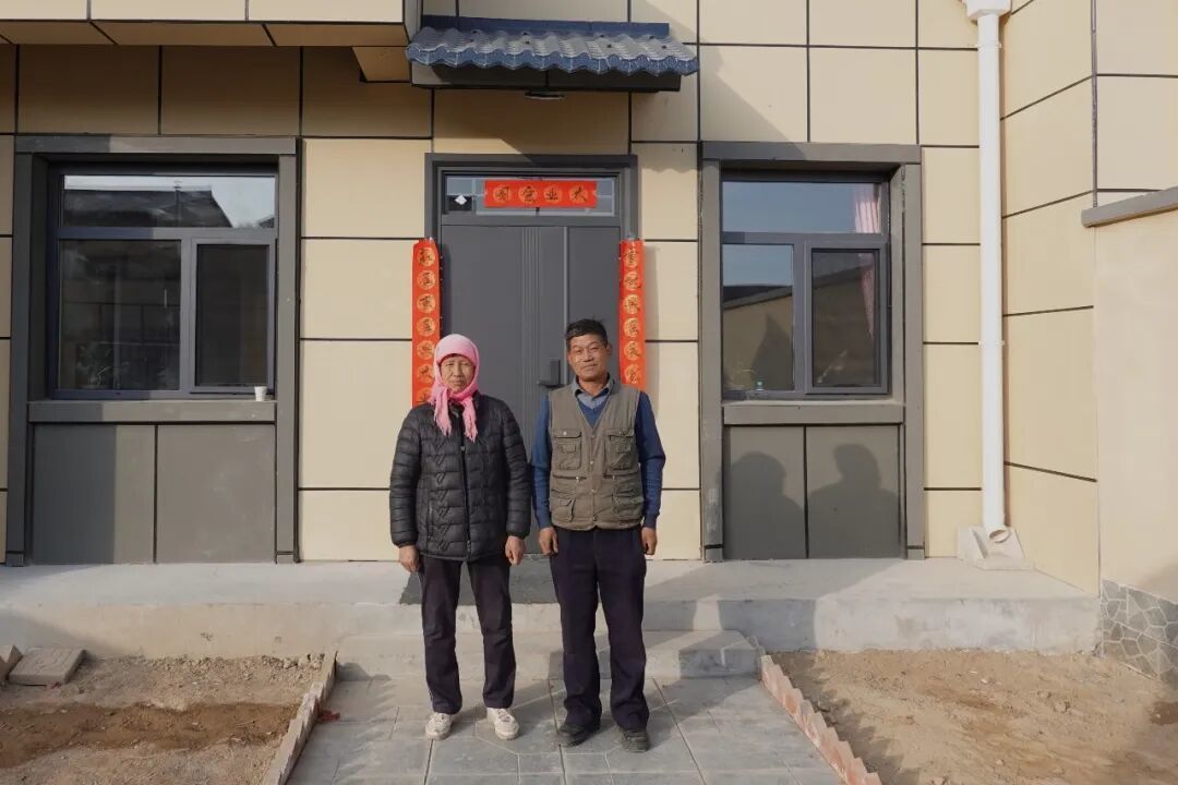 村里发房子了，榆中灾民住进“别墅”(图8)