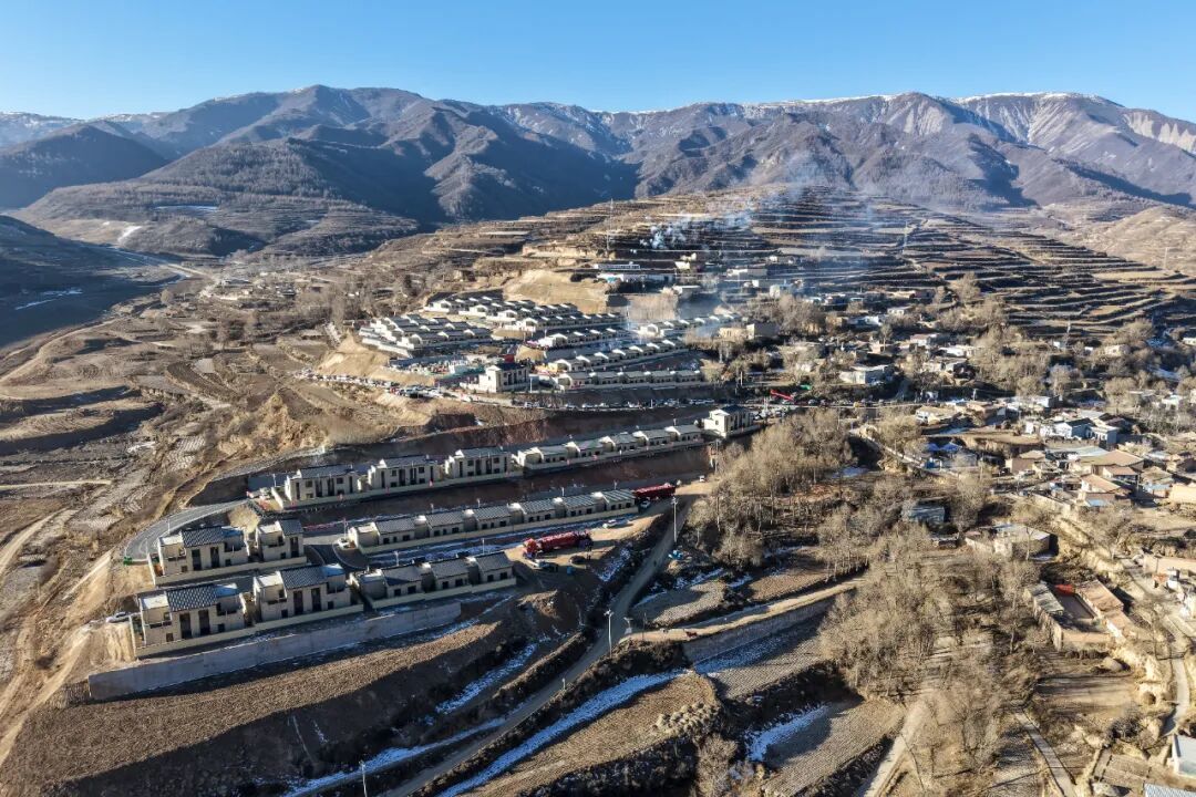 村里发房子了，榆中灾民住进“别墅”(图14)