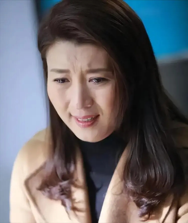 闫学晶哭穷后续：网友自发众筹，有人捐菜，有人捐肉，更有捐钢镚(图17)