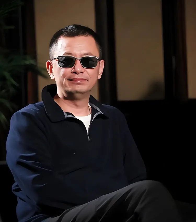 以为是假新闻，其实是真新闻，从撒贝宁到蔡依林，个个离谱又惊人(图2)