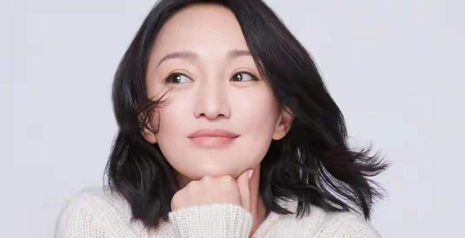 万万没想到，50岁丁克了一辈子的周迅，如今却成了人生赢家(图4)