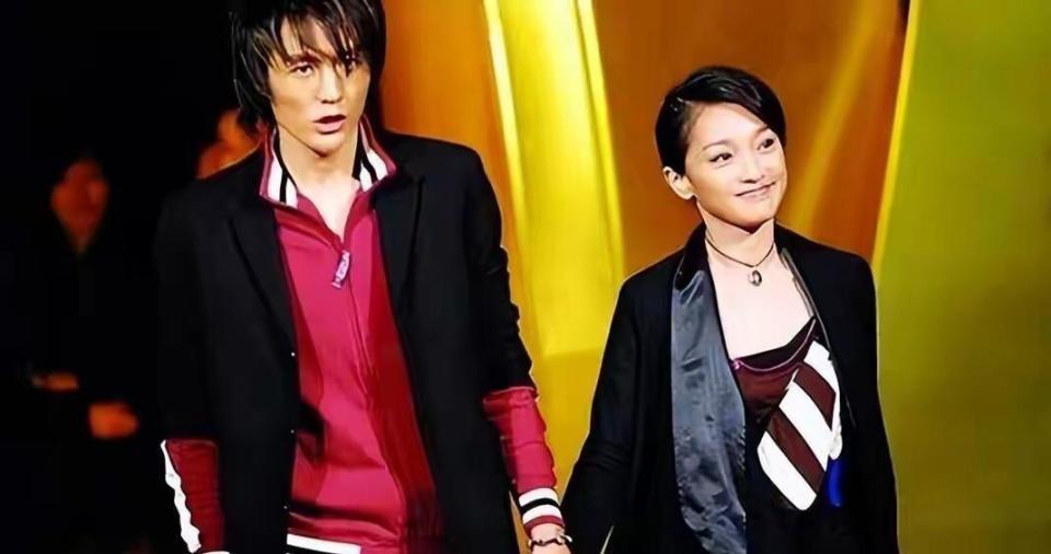 万万没想到，50岁丁克了一辈子的周迅，如今却成了人生赢家(图5)