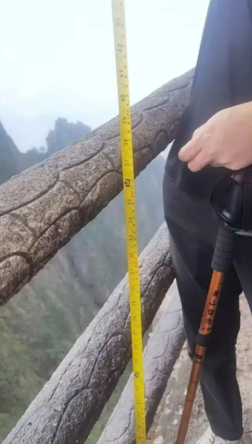 女生在黄山坠亡，景区被判赔16万，其父上诉：至少要担责70%-80%(图6)