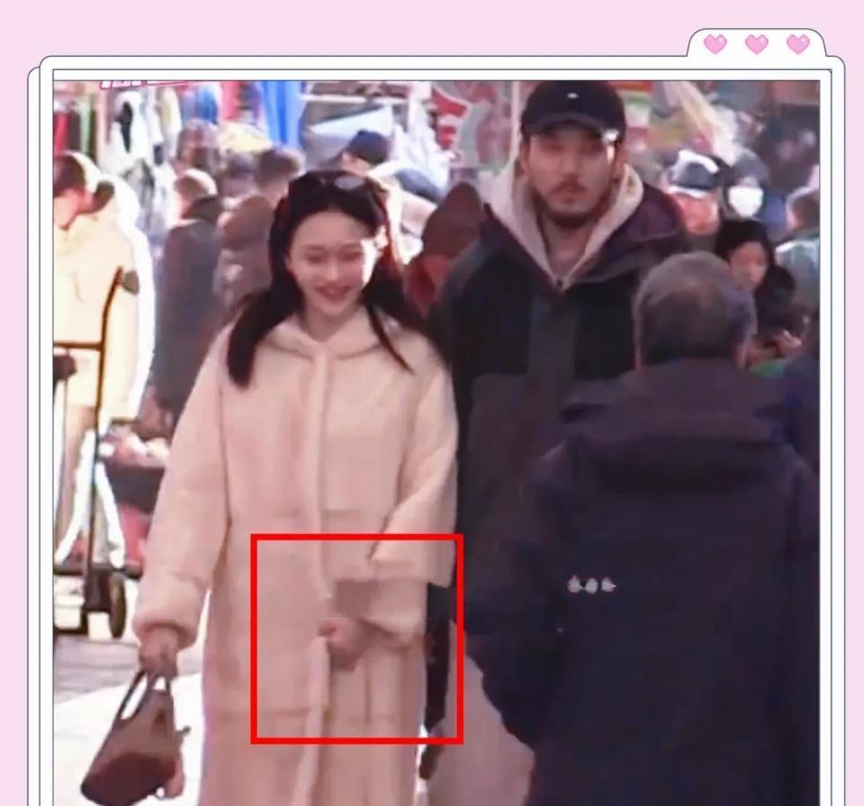 陈冰陈牧驰牵手逛花鸟市场被偶遇，陈冰挺孕肚为陈牧驰挡风好甜蜜(图4)