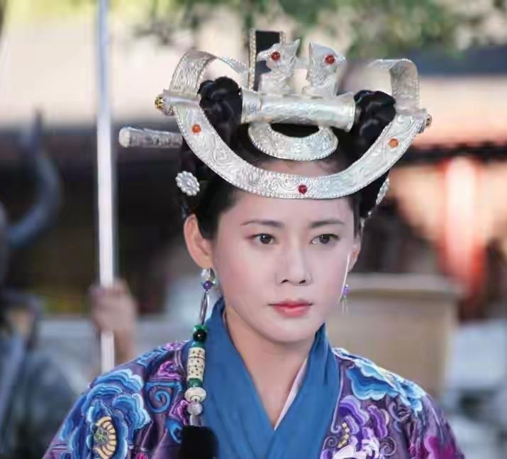 网友于晓光祖宗18代都得感谢秋瓷炫，她生了一个缩小版自己(图3)