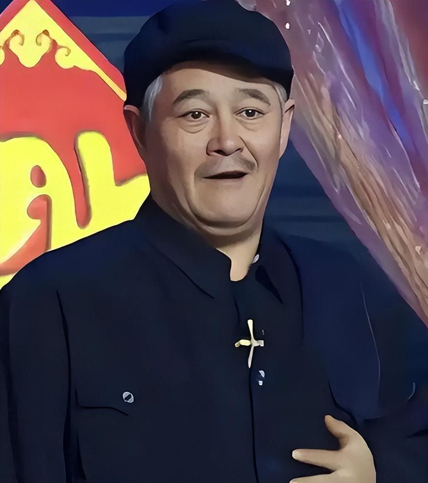 离过年不到俩月，赵本山因何庆魁一句话口碑暴涨，终于扬眉吐气(图2)