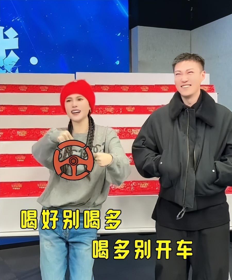 离过年不到俩月，赵本山因何庆魁一句话口碑暴涨，终于扬眉吐气(图18)