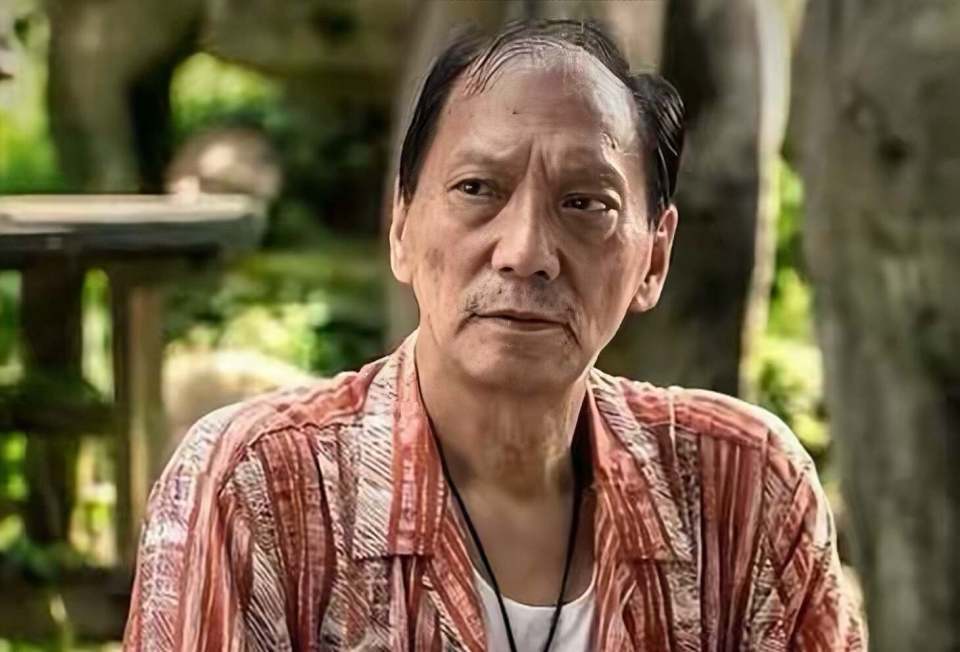 突传死讯！香港知名演员因病离世，生前吸着氧还坚持拍戏(图7)