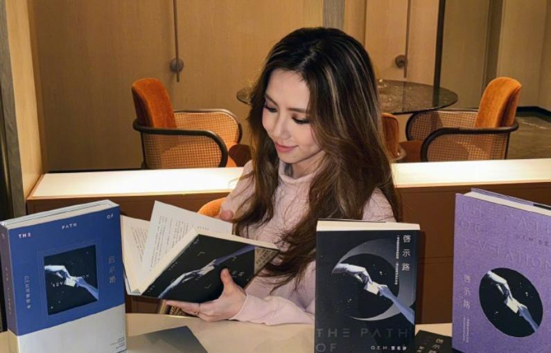 远离造神陷阱，官媒发文辟谣，揭开了邓紫棋真实处境，李健没说错(图5)