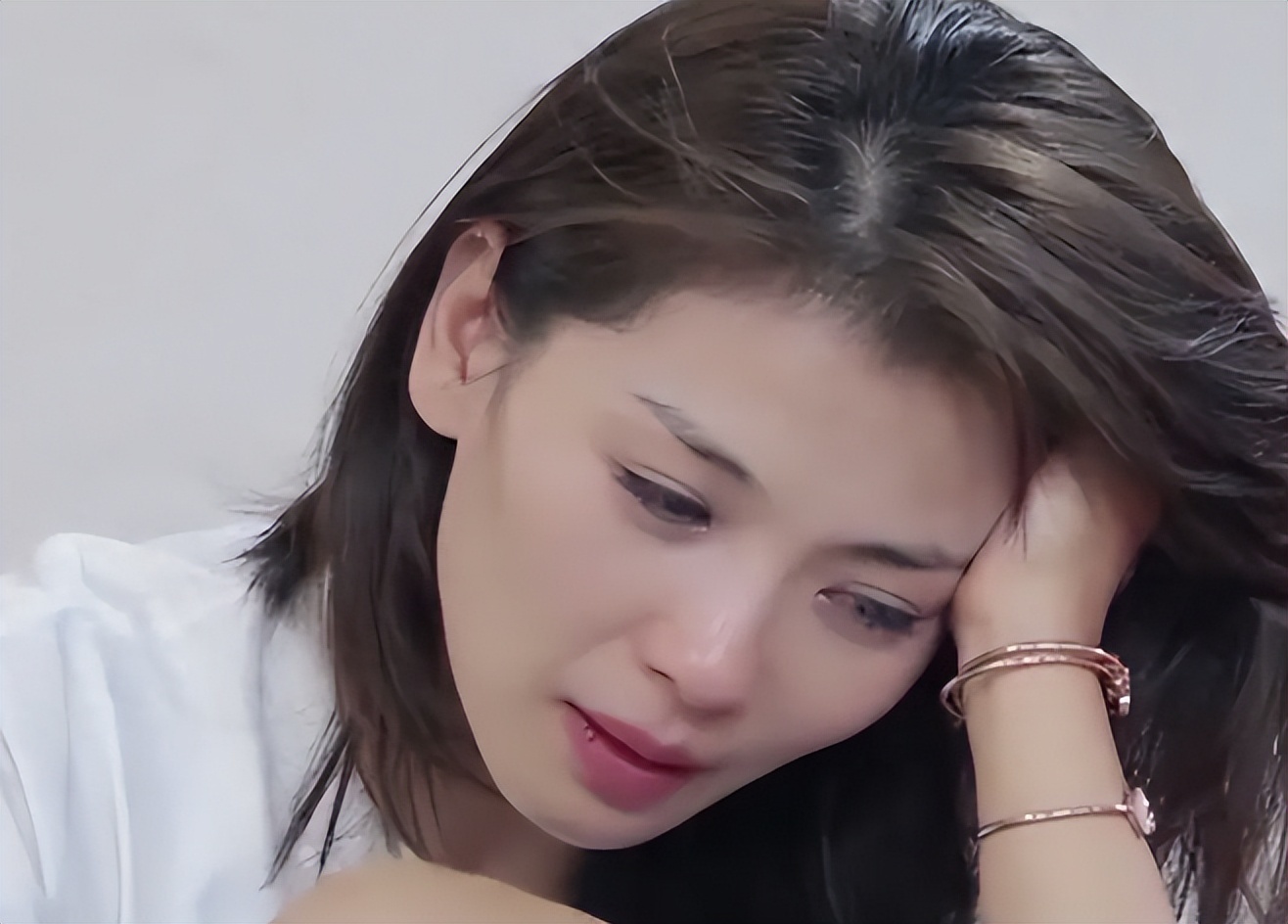 钱再多有什么用？47岁刘涛的现状，给所有的中年女性提了个醒(图2)