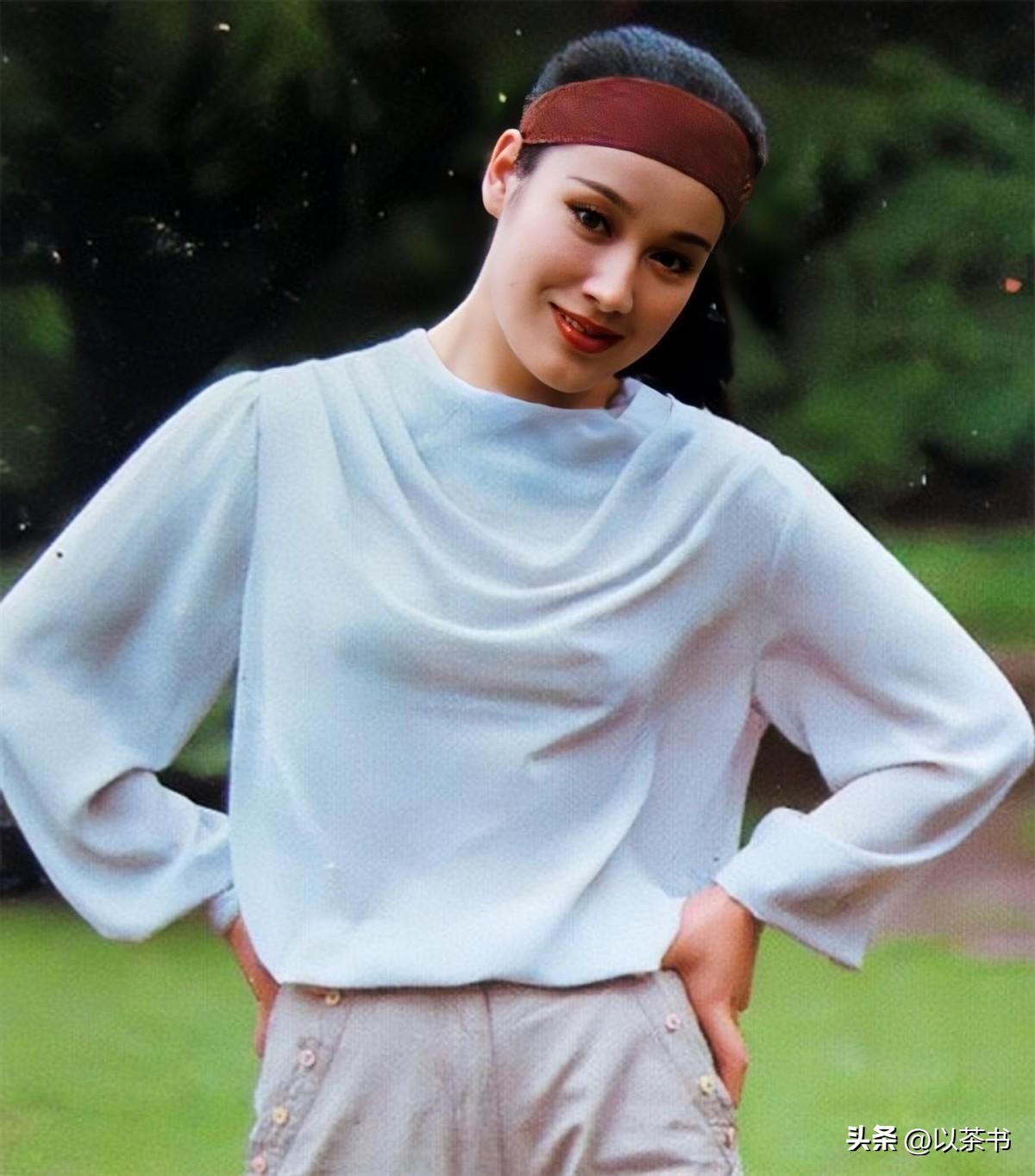 原来她早已去世10年！登春晚爆红 56岁在异国离世 死前透露一生遗憾(图11)