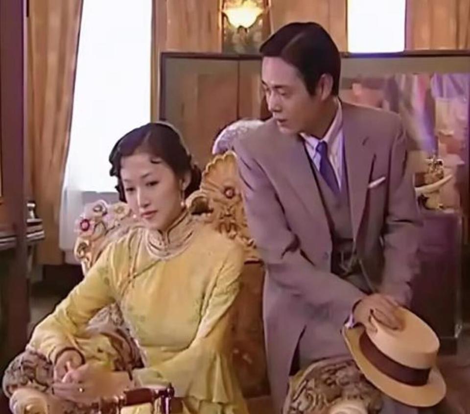 刘佳佳被传去世多年后露面,首晒母子合照,儿子五官像妈妈很帅气(图2) 刘佳佳被传去世多年后露面,首晒母子合照,儿子五官像妈妈很帅气(图2)