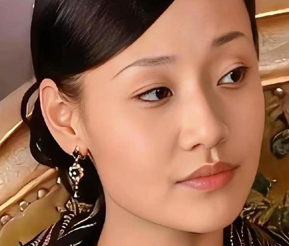 刘佳佳被传去世多年后露面,首晒母子合照,儿子五官像妈妈很帅气(图5) 刘佳佳被传去世多年后露面,首晒母子合照,儿子五官像妈妈很帅气(图5)