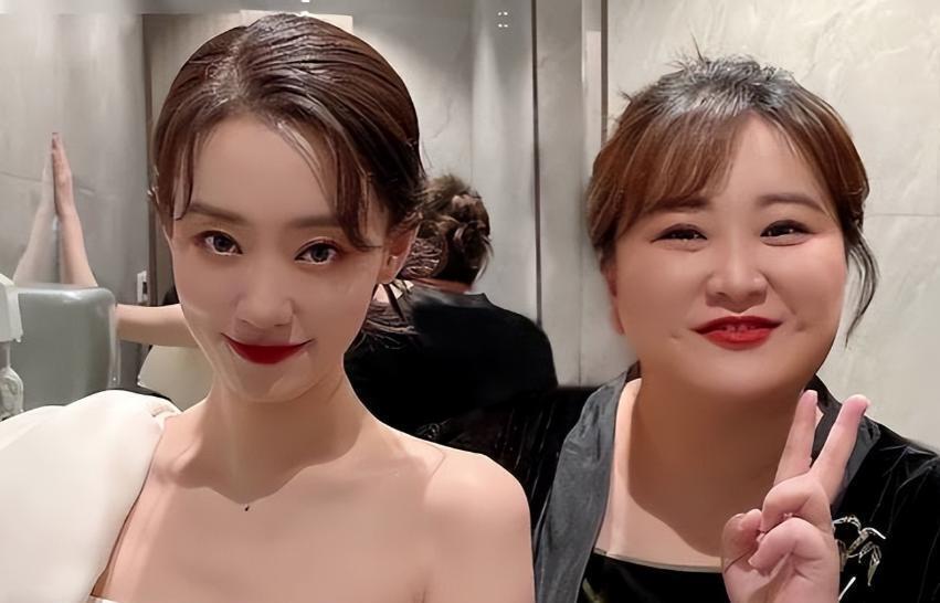 事实证明，39岁吃完贾玲红利的张小斐，如今又回到了她的怪圈(图17)