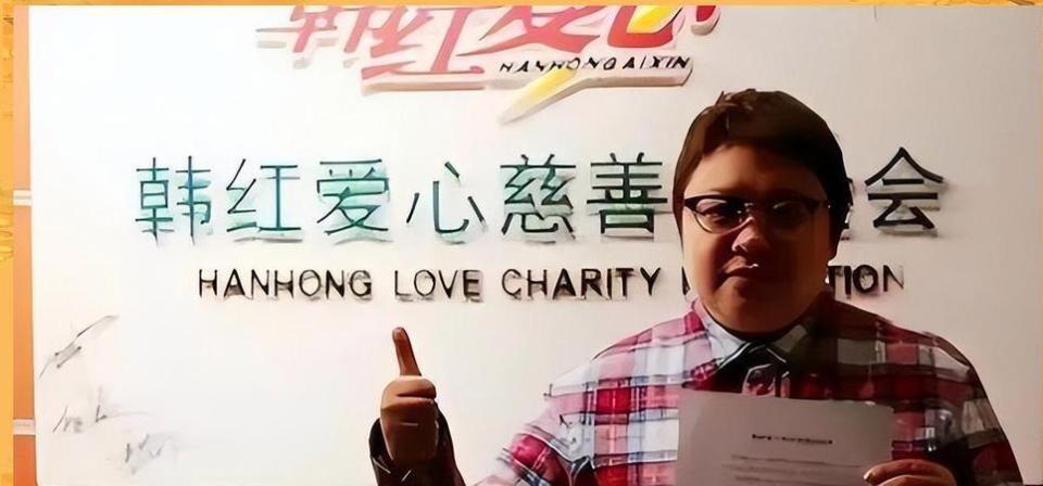 韩红也没想到，自己藏了26年的儿子，如今已经成了她的骄傲(图17)