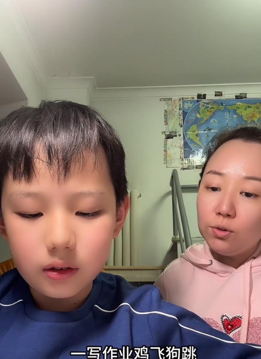 太无知！关凌硬挤儿子脸上痘，导致严重感染，做手术缝4针恐留疤(图21)