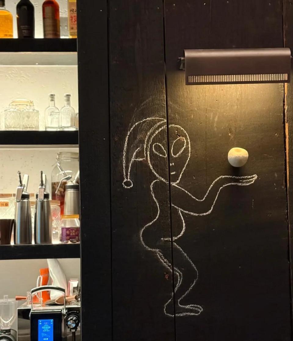 姚晨回福州探亲 90岁三舅仍住在老破小里 和她长得一模一样 祖传大嘴(图7)