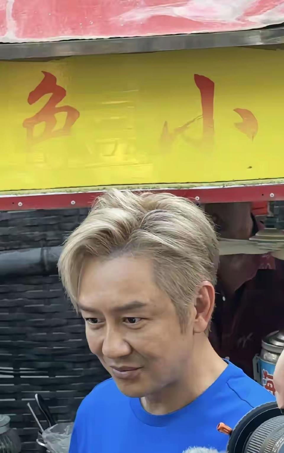 老天呐,差点没认出来, 居然老成这样了!这可是当年最帅的段誉啊(图2) 老天呐,差点没认出来, 居然老成这样了!这可是当年最帅的段誉啊(图2)