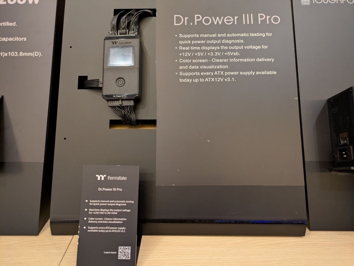 曜越CES 2026电源新品登场：从3000W到SFX小钢炮(图5)