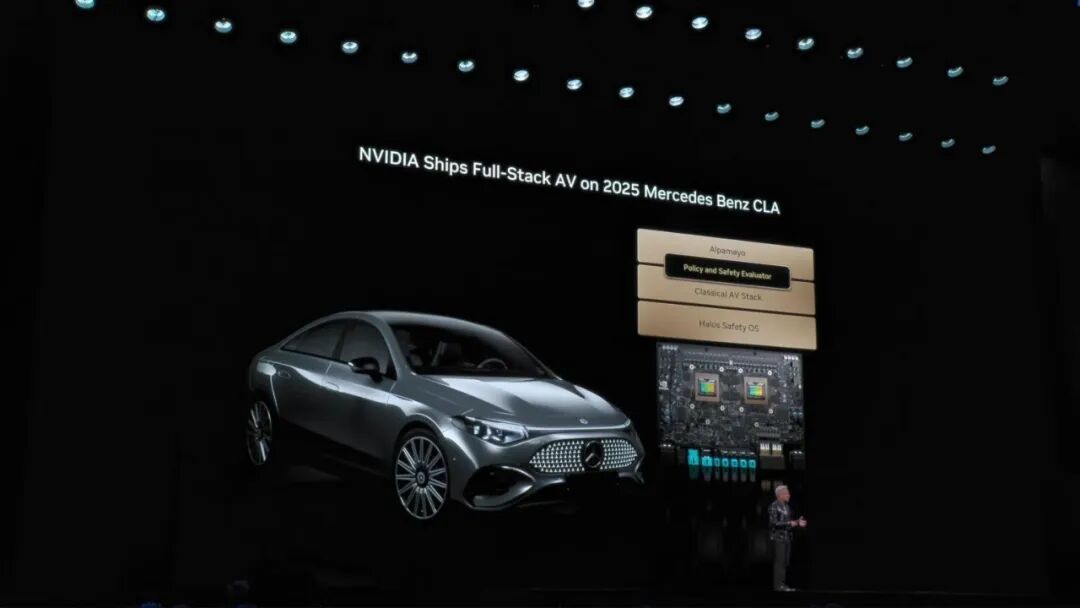 凌晨1点，老黄又扔“核弹”！英伟达Vera Rubin芯片问世，算力暴涨5倍(图15)