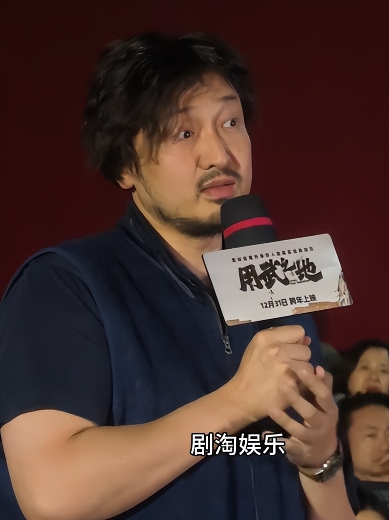 齐溪小腹隆起疑怀3胎!肚大如萝给妈妈庆生,和王传君已有俩女儿(图18) 齐溪小腹隆起疑怀3胎!肚大如萝给妈妈庆生,和王传君已有俩女儿(图18)