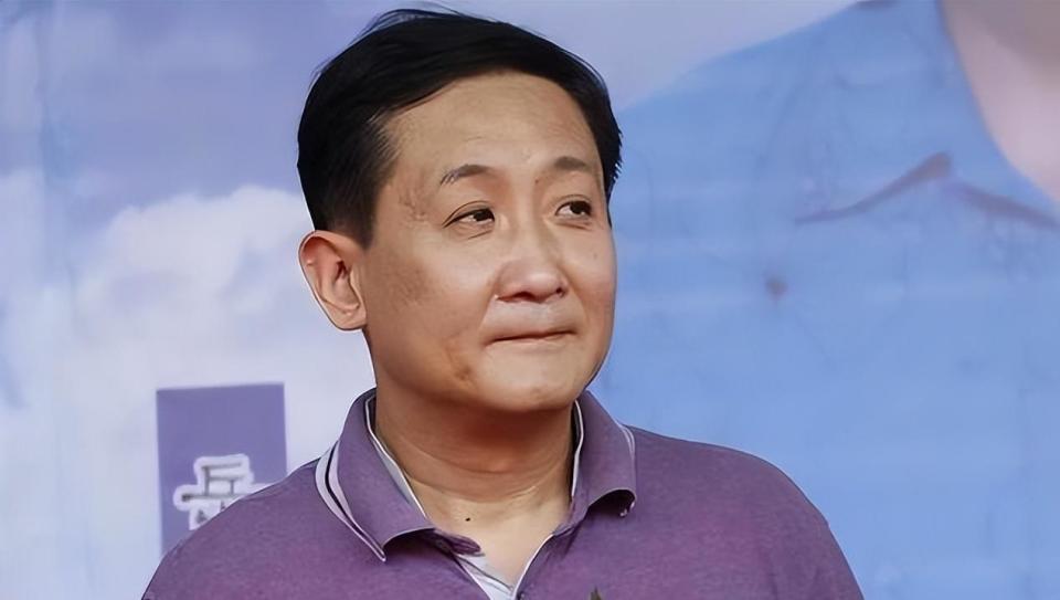 梁天现状：66岁微微发福，儿子是北大高材生，女儿和侄女长得很像(图3)