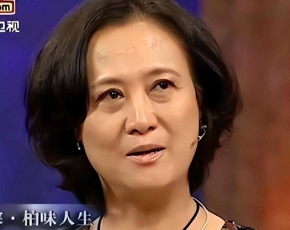 她一生坎坷，照顾疯母，嫁给渣男，离世前将31岁儿子托付海清(图5)