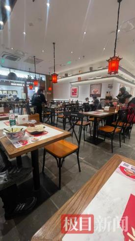 和府捞面“只有面现煮”上热搜，创始人曾表示“以做奶粉的态度去做食品”(图4)