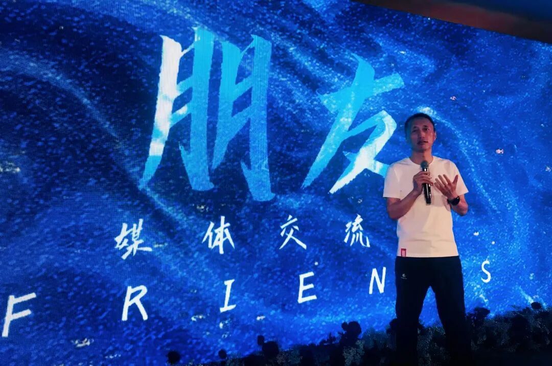 郁亮谢幕：三十五年万科路