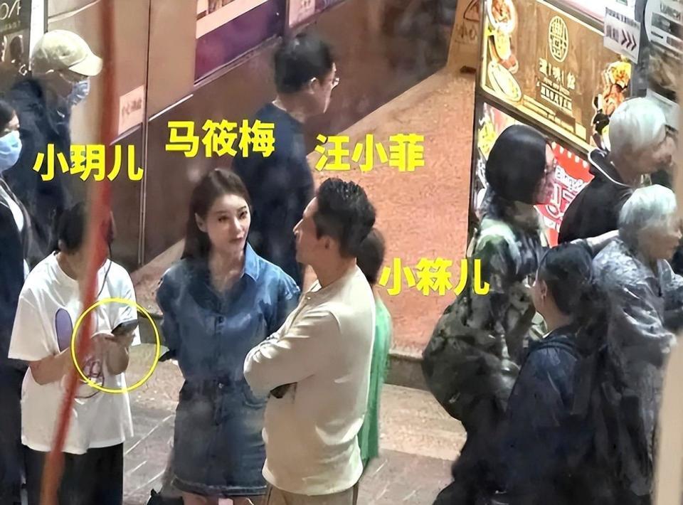 马筱梅拍孕妇写真,露出大孕肚后惹来不少争议!网友:铁定是女孩(图16) 马筱梅拍孕妇写真,露出大孕肚后惹来不少争议!网友:铁定是女孩(图16)