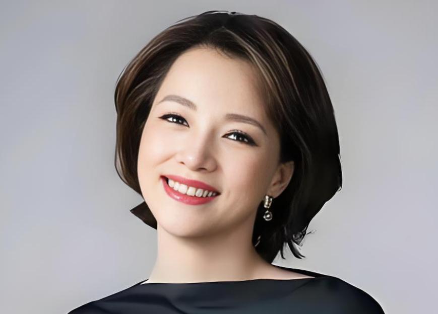 包养四名男子,嫁给63岁富翁央视女主持私生活谣言简直不要太荒唐(图21)