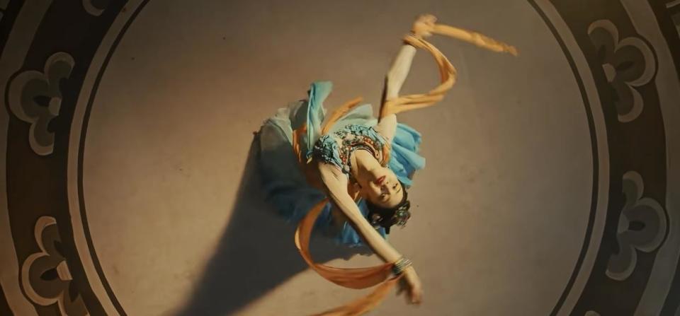 春晚彩排 明星身价大比拼！马丽包包比金砖还贵 王玉雯穿搭能买套房(图19)