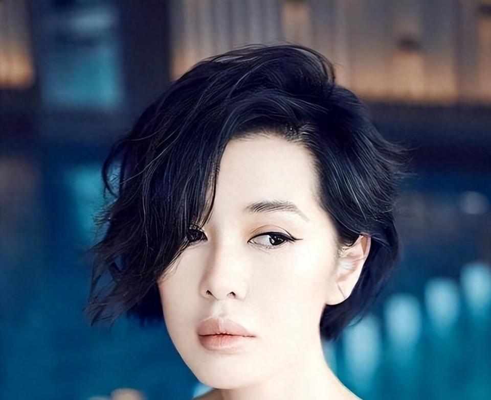 演员余男:我最正确的决定,就是将出轨的王全安赏给张雨绮!(图7) 演员余男:我最正确的决定,就是将出轨的王全安赏给张雨绮!(图7)