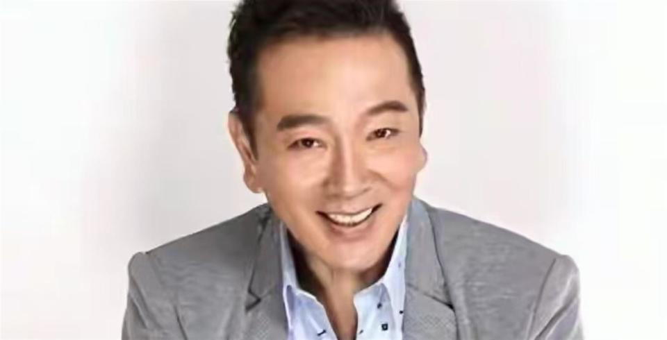 明明不差钱，却节俭到倪萍都看不下去，零绯闻的他戏里戏外反差大(图27)