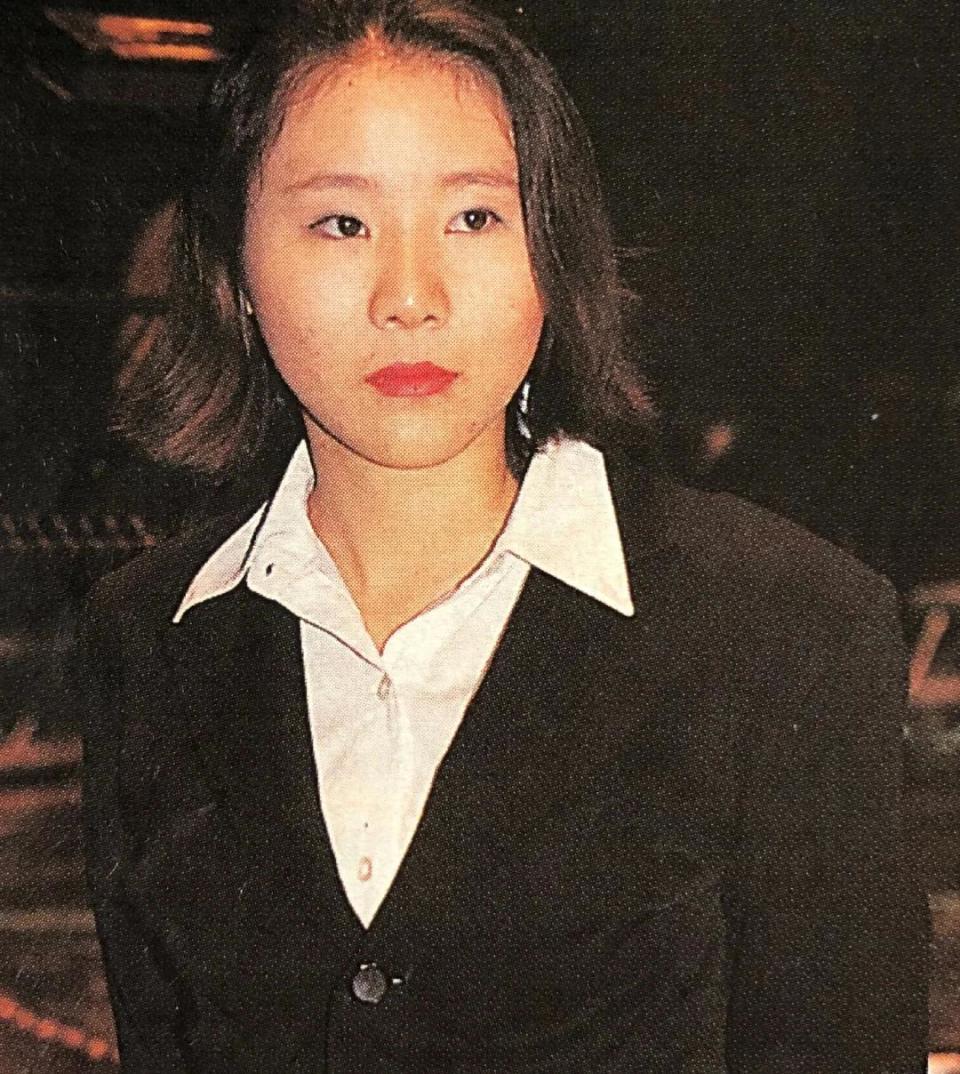 窦唯的两个女儿长得也太像窦颖了，“侄女像