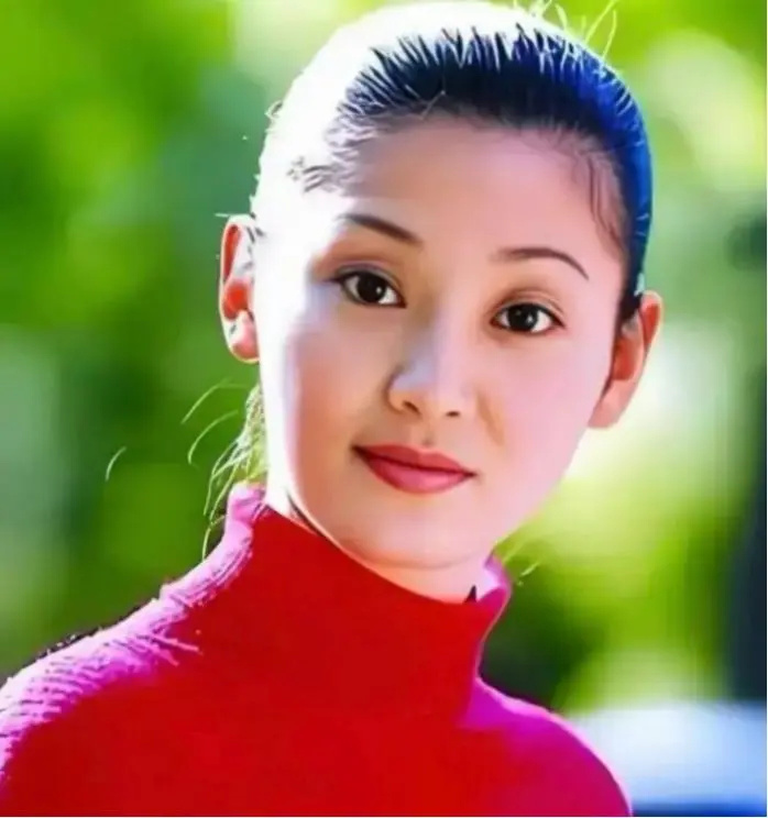 冯小刚小心思藏不住了 , 徐帆回应离婚5个月后 , 他的举动揭真相(图3)