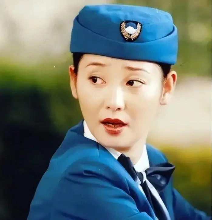 冯小刚小心思藏不住了 , 徐帆回应离婚5个月后 , 他的举动揭真相(图4)