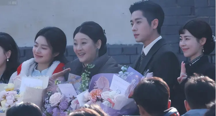 冯小刚小心思藏不住了 , 徐帆回应离婚5个月后 , 他的举动揭真相(图22)