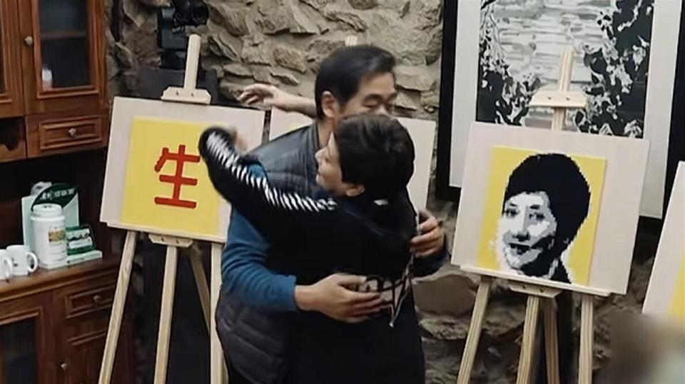 邓婕：继子不省心，丈夫张国立打工还债不回家，她仍困于离婚协议(图6)