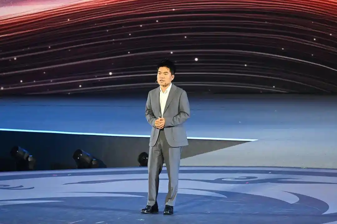 “200亿带货先生”董宇辉 可能是最后一个超头主播(图1)